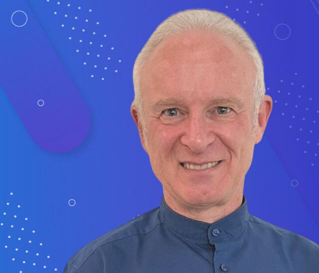 Coach   Arthur Goldstuck   Mobile